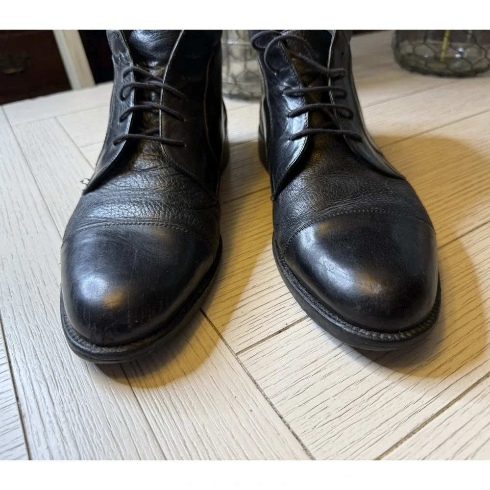 Johnston & Murphy Cellini black deerskin ankle Chukka boots made in Italy. 10 M‎